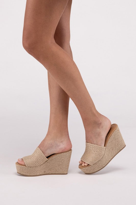 Straw Wedge Platform Heels