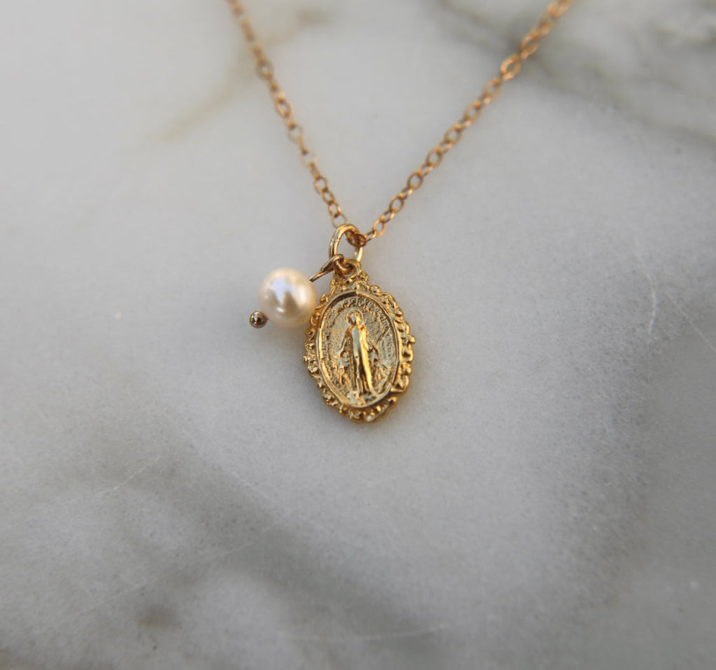 Intricate Miraculous Medal Necklace with Pearl