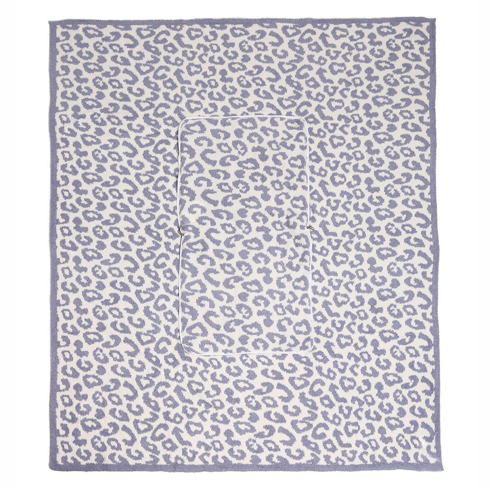 2-in-1 Leopard Blanket / Pillow