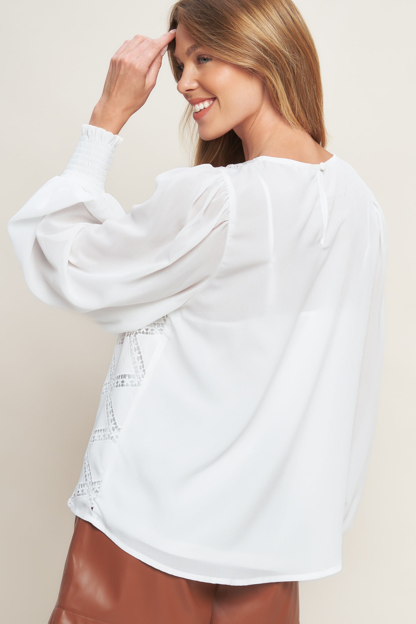 WEEKEND WANDERER WOVEN TOP