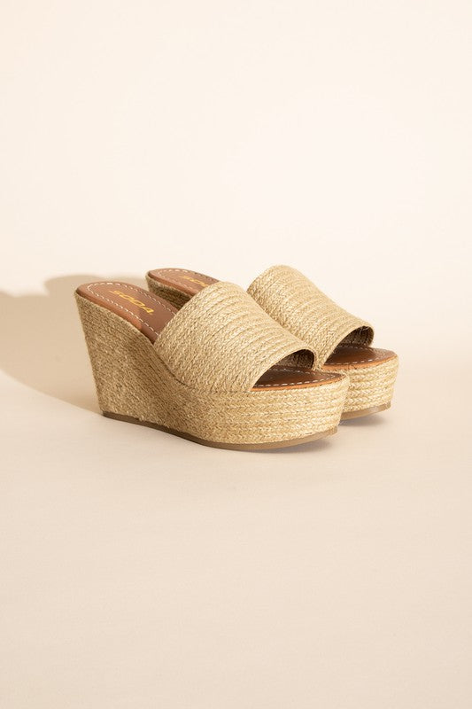 Straw Wedge Platform Heels