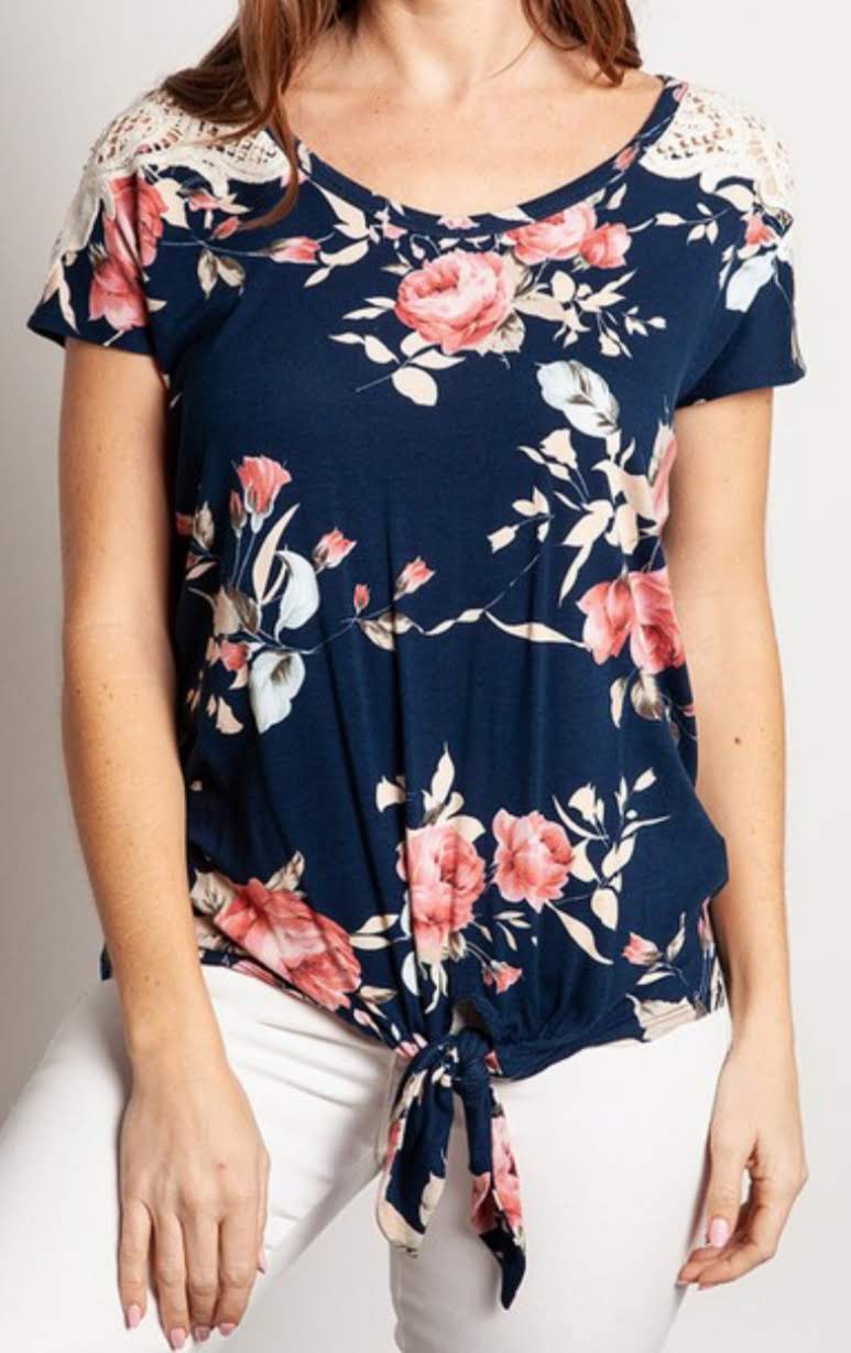 Knot Your Floral Top - Payton's Online Boutique